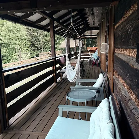 Hubertowka Pod Jaworzem Dom Villa