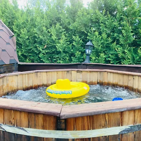 Hubertowka Pod Jaworzem Dom * Ujanowice